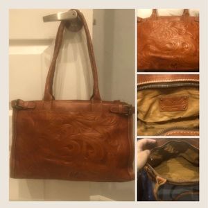 Zacona cutout Patricia Nash tote